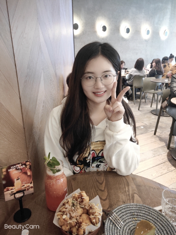 皮卡小姐的第一张照片--汕头交友中心